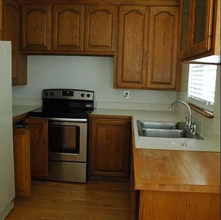 5th image of 31 Hill Ave