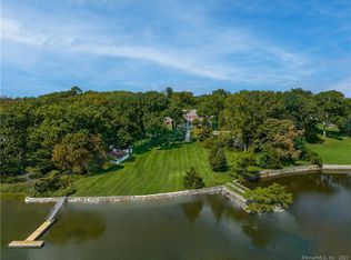 1 Runkenhage Rd, Darien, CT 06820