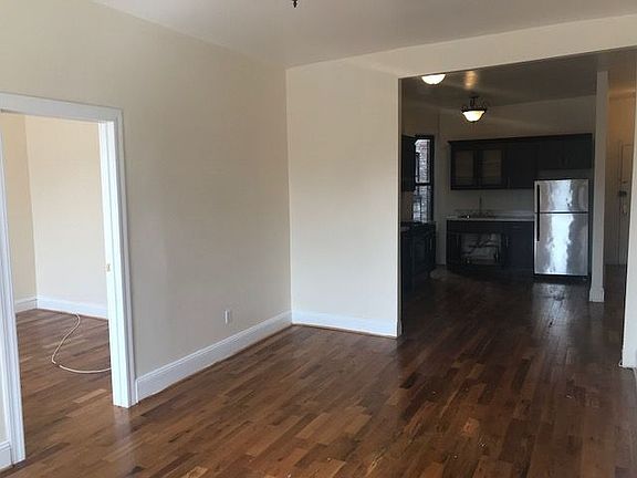 5th image of 3213 Snyder Ave APT B1