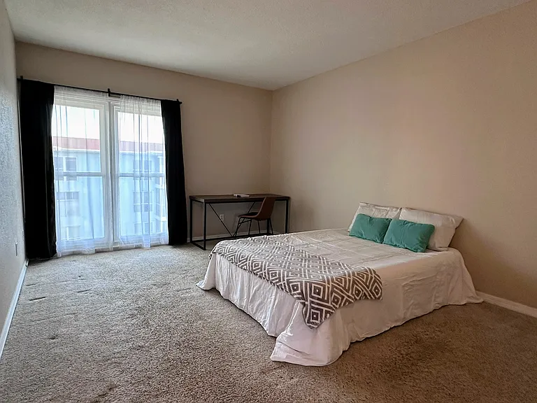 717 S Beach St #311C — Photo 6