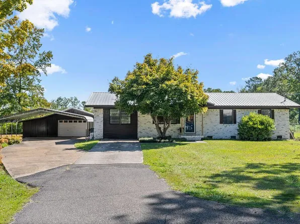 3201 Capstone Cir, Jasper, AL 35504