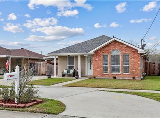 2704 Torres Dr, Saint Bernard, LA 70085