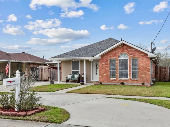 2704 Torres Dr, Saint Bernard, LA 70085