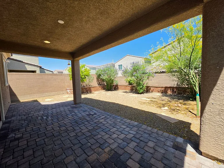 9852 Fisher Bay Ct — Photo 43
