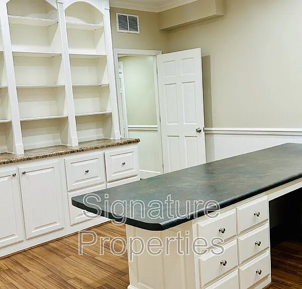 1821 Seymour Dr — Photo 27