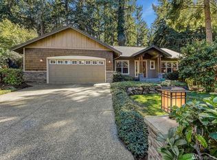 119 SW 202nd St, Normandy Park, WA 98166