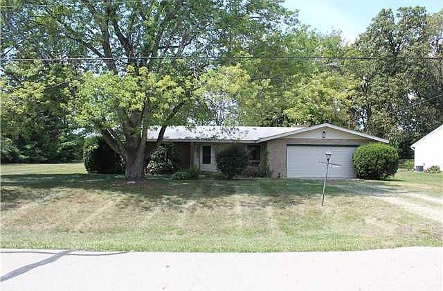 1st image of 2380 Cherokee Dr