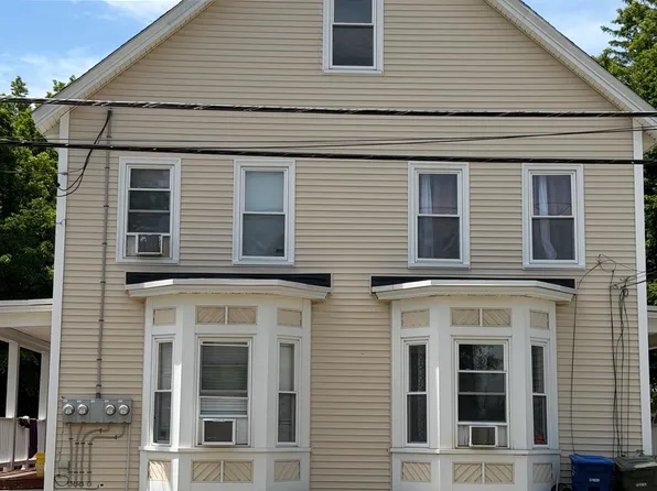 29-31 Cotton St, Leominster, MA 01453