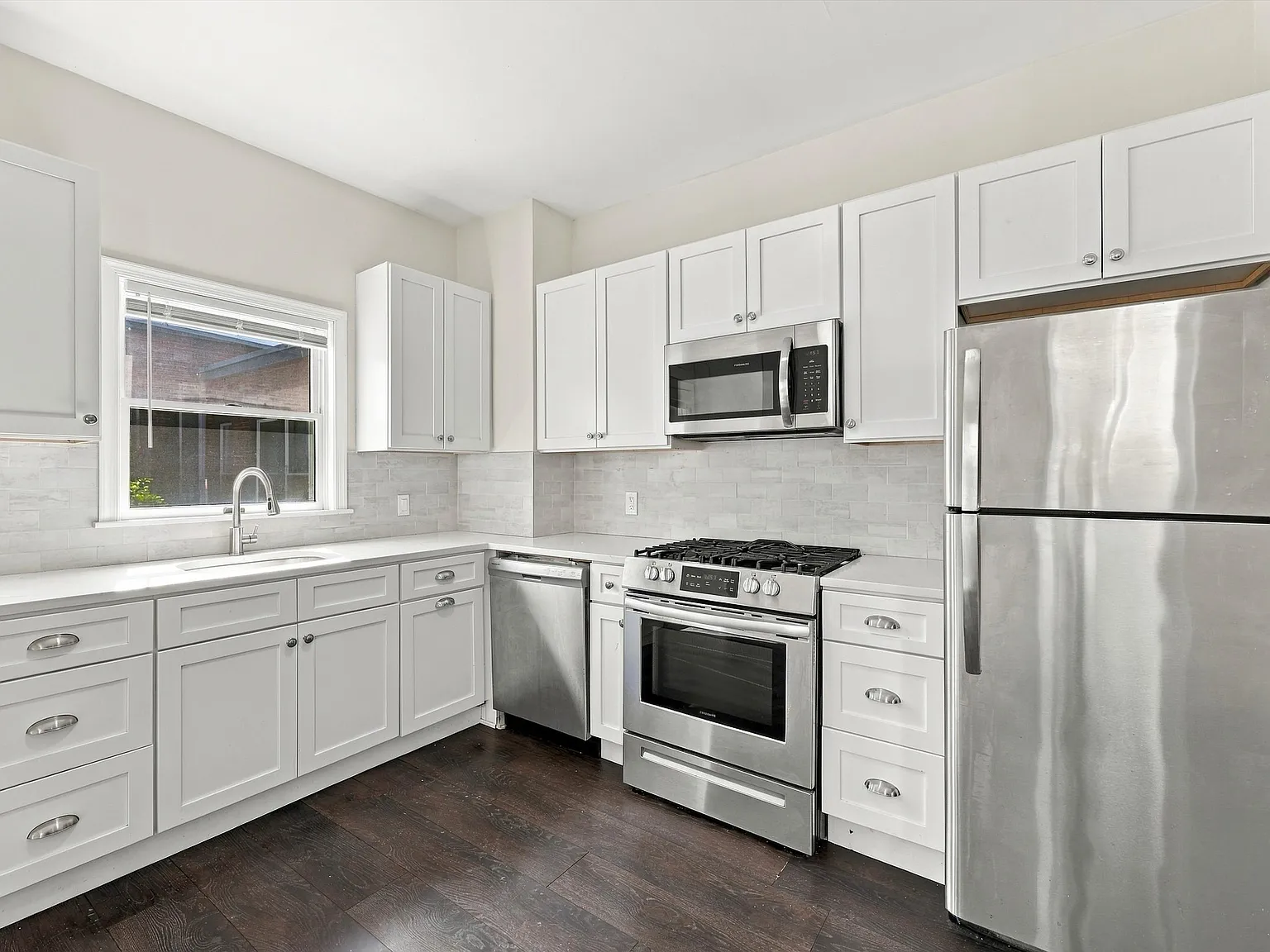 1716 Mount Vernon St Unit 2/3R — Photo 2