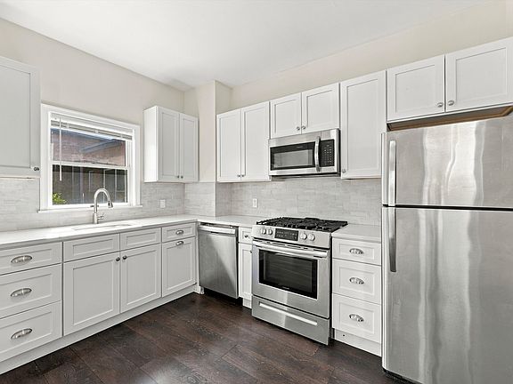 2nd image of 1716 Mount Vernon St #2/3R