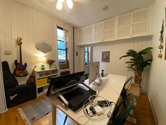 5th image of 70 Henry St #1F