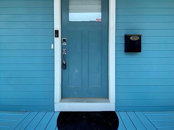 3rd image of 305 Mallard Ave