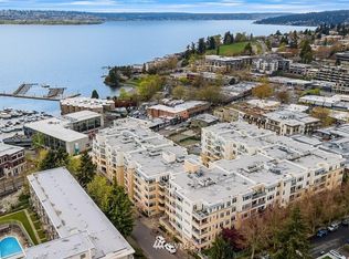 109 2nd St S #420, Kirkland, WA 98033