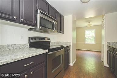 5th image of 5831 Rockdale Ct