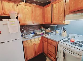 28 Belltown Rd APT 11, Stamford, CT 06905