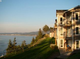4012 Sunset Blvd, Seaside, OR 97138