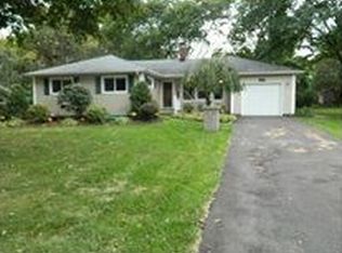 960 Escarpment Dr, Lewiston, NY