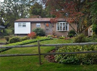 6208 Lowell Dr, Verona, PA
