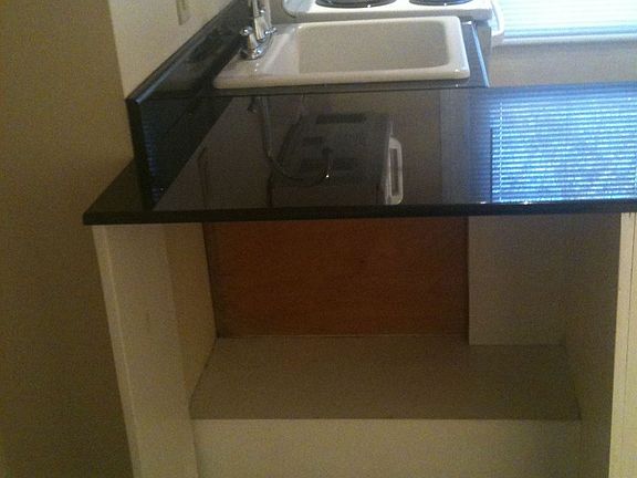 21C4F7C6-4FD2-4DE8-91F9-6422BC53204E