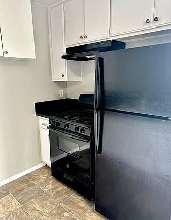 2nd image of 5000 Echo St APT 2