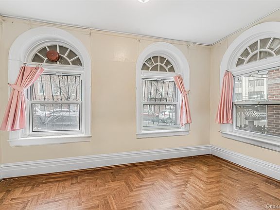 4th image of 3425 Dekalb Avenue