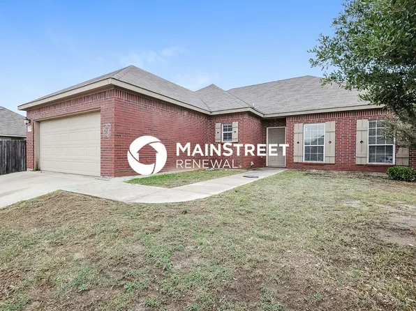 205 Kennedy Dr, Crowley, TX 76036
