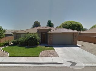 2405 S Pasture Ln, Washington, UT 84780