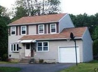 2755 Consaul Rd, Schenectady, NY 12304