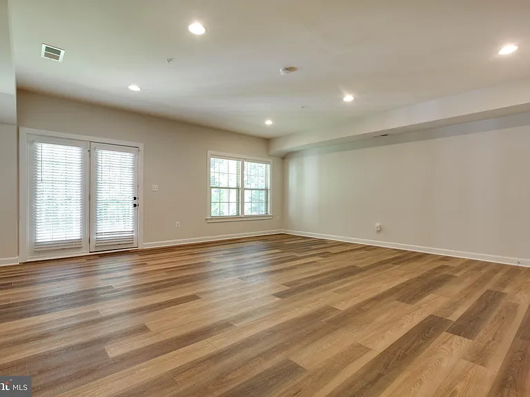7872 Patterson Way — Photo 38