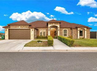 911 Platinum St, Palmview, TX 78572