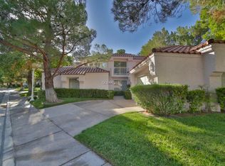 6949 Emerald Springs Ln, Spring valley, NV 89113