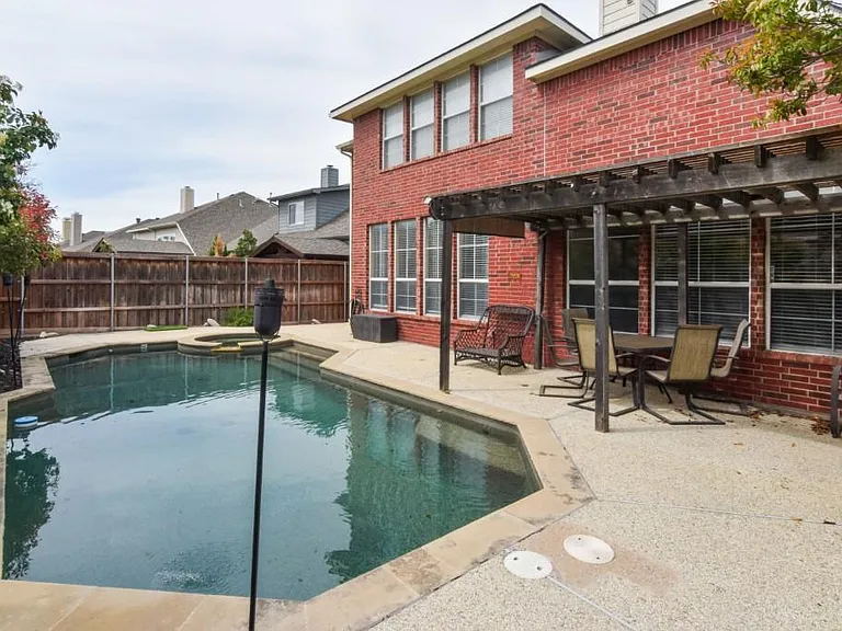 2471 Loch Haven Ct — Photo 31