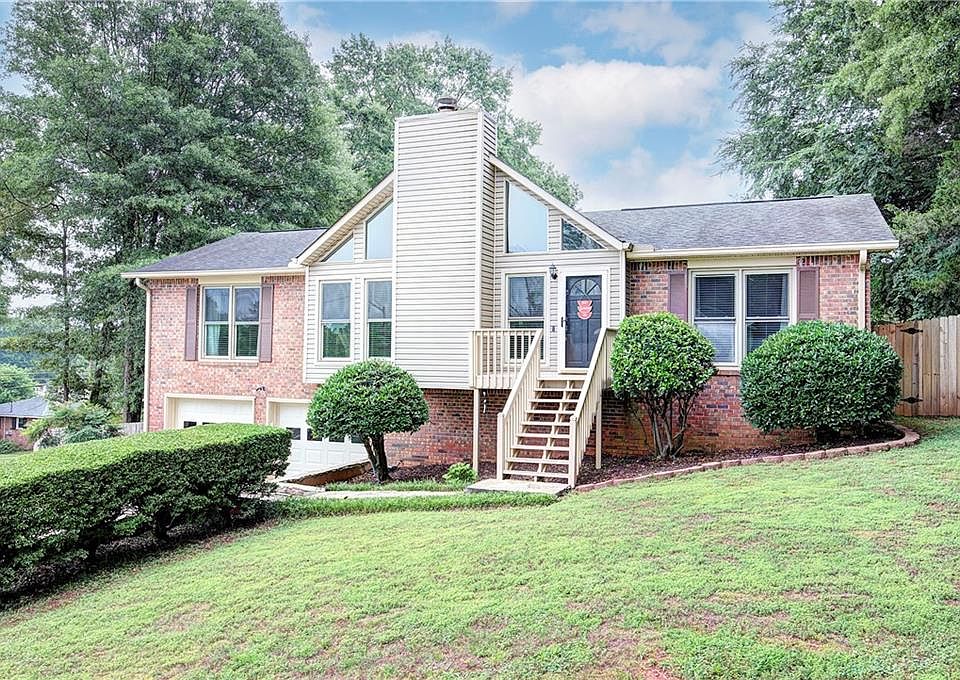 1st image of 45 Skyview Cir