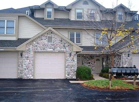 3rd image of W173N5541 Ravenwood Dr