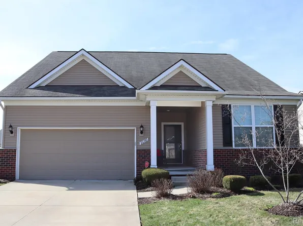 26381 Higgins Way, Brownstown, MI 48134