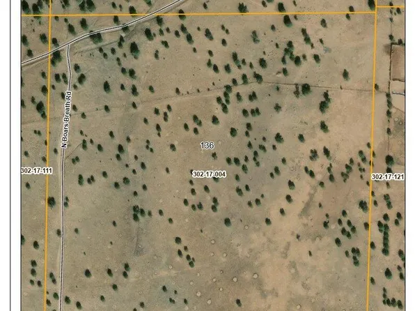 136 N Boars Breath Rd, Ash Fork, AZ 86320