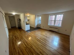 3715 Parsons Blvd #6G, Flushing, NY 11354