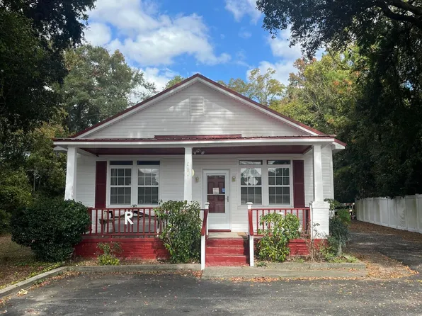 507 E 5th North St, Summerville, SC 29483