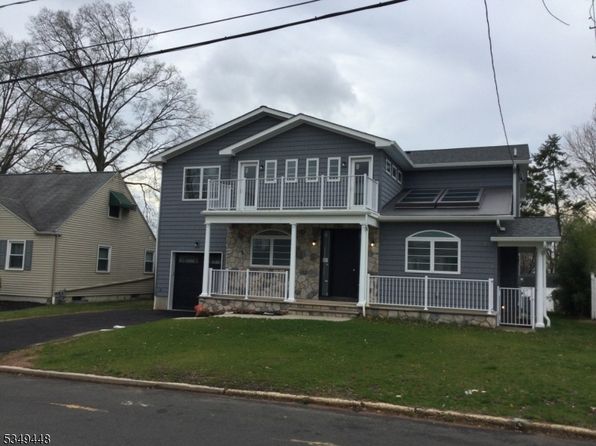426 Inwood Rd, Linden City, NJ 07036