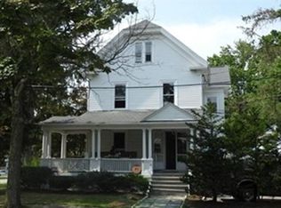 61 Churchill St APT 1, Newtonville, MA 02460