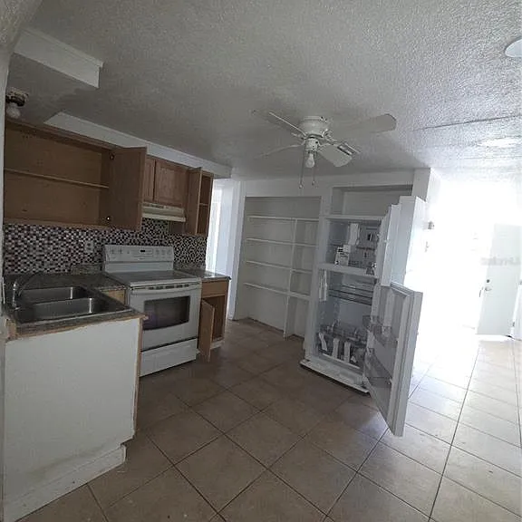 4645 Irene Loop — Photo 16