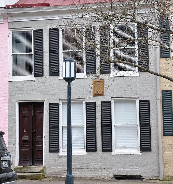 1st image of 321 Limestone St