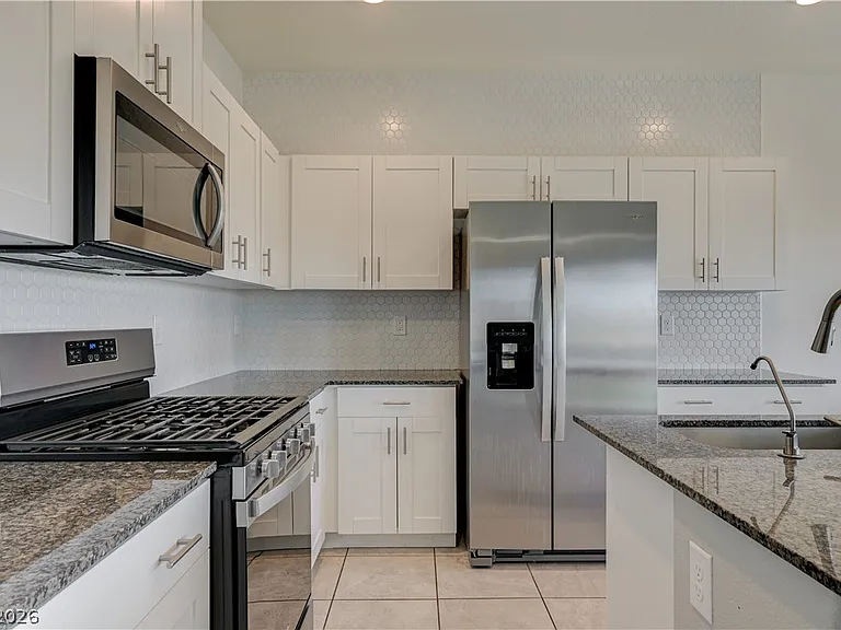 386 Larksong Ave — Photo 18