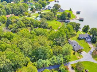 73 Overlook Cir, Moneta, VA 24121