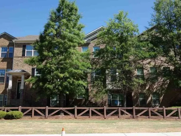 615 Greencrest Ln, Milton, GA 30004