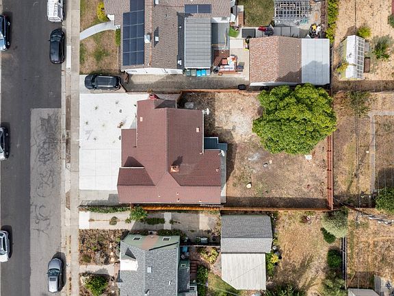 3rd image of 1450 Ohio Street