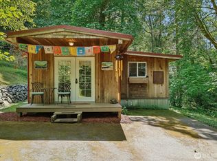 1827 Dusty Ln, Freeland, WA 98249