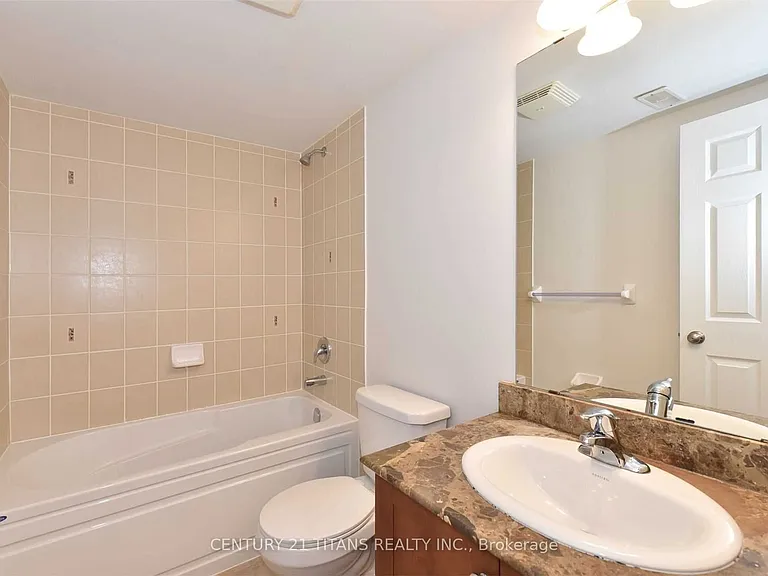 32 Etienne St — Photo 22