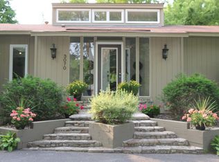 3070 N Shore Dr, Wayzata, MN 55391