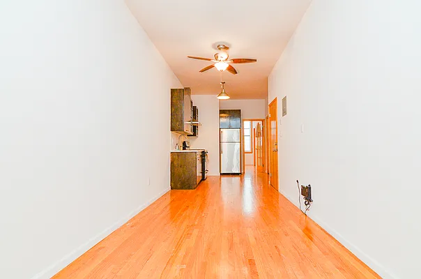 Rented by MySpaceNYC | media 9